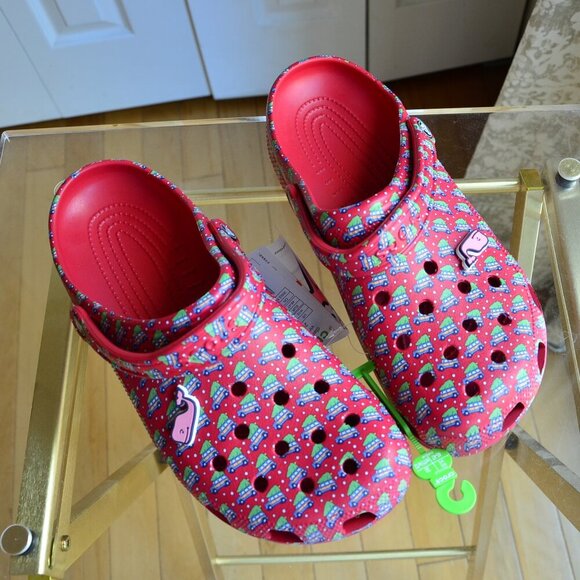 Crocs Vineyard Vines Christmas Holiday Red Classic Clog Size US M12 - Picture 1 of 9